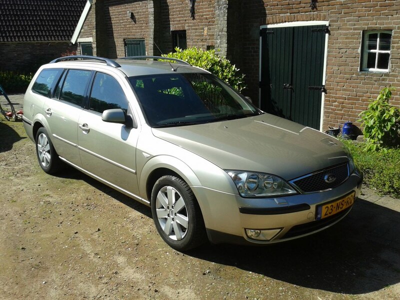 Ford Mondeo Wagon 1.8 16V 125pk Trend (2004)
