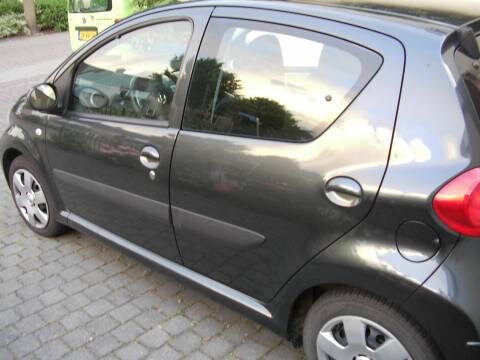 Toyota Aygo 1.0 12v VVT-i + (2006)