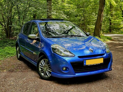 Renault Clio 1.6 16V 128 GT