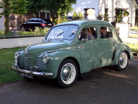 Renault 4