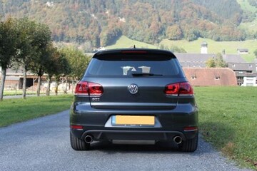 Volkswagen Golf 2.0 TSI GTI (2011)