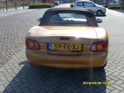 Mazda MX-5 1.6