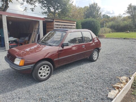 Peugeot 205 XR 1.4