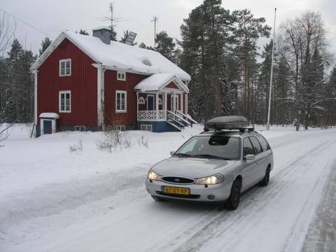 Ford Mondeo Wagon 1.8 TD Ghia Platinum (2000)