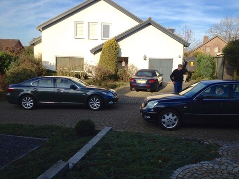 Lexus LS 430