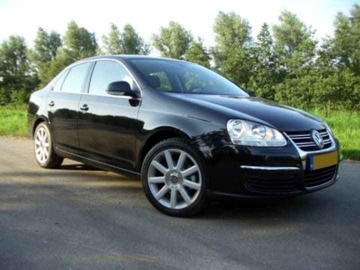 Volkswagen Jetta 1.6 Comfortline (2006)