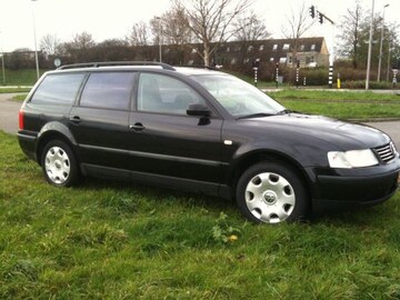 Volkswagen Passat Variant 1.8 5V Trendline (1999)