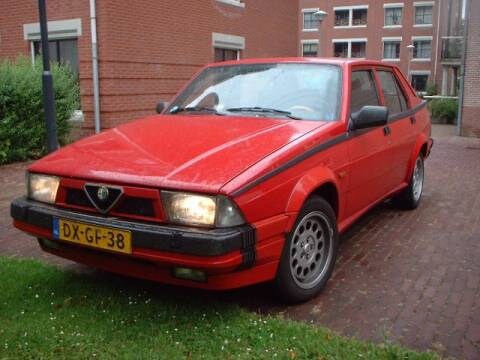 Alfa Romeo 75 3.0 V6 (1992)