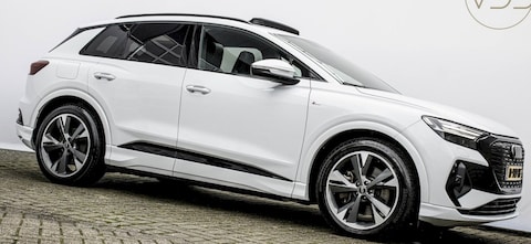 Audi Q4 e-tron 45 quattro S edition (2024)