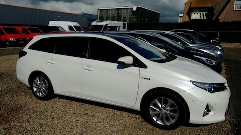 Toyota Auris Touring Sports 1.8 Hybrid Lease Plus