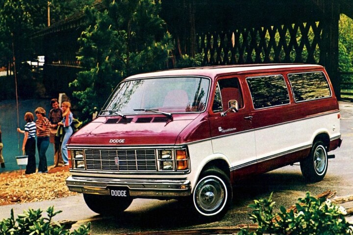Dodge Ram Van