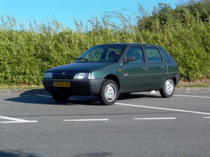 Citroën AX 11 First
