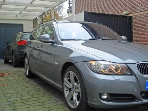 BMW 330d xDrive Touring High Executive (2008)