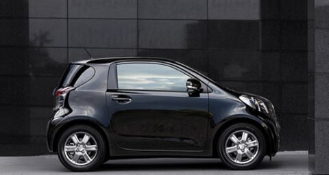 Toyota iQ 1.0 VVT-i Aspiration (2010)