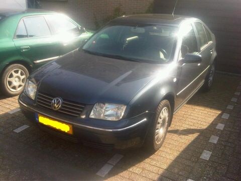 Volkswagen Bora 1.6 16V Sportline (2002)