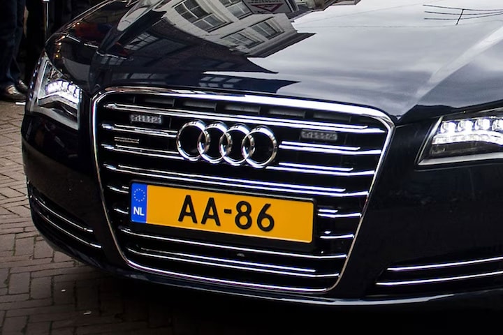 Audi A8L koning Remetz AA-86