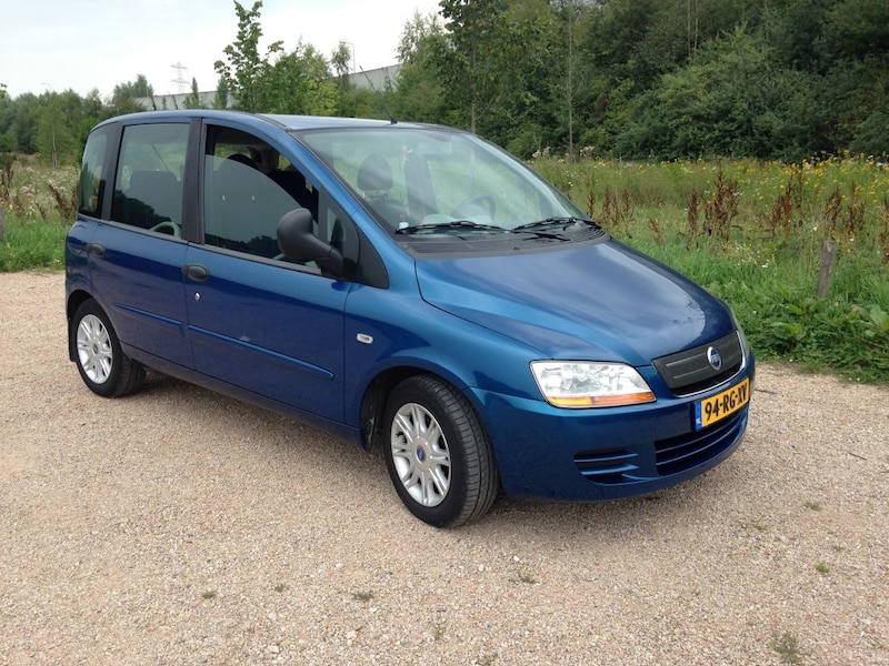 Fiat Multipla 1.6 16v Dynamic Plus (2005)