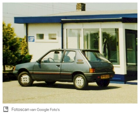 Peugeot 205 XE/Accent 1.1i