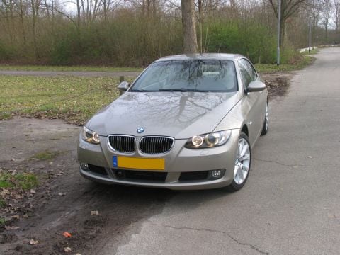 BMW 330i Cabrio High Executive (2008)
