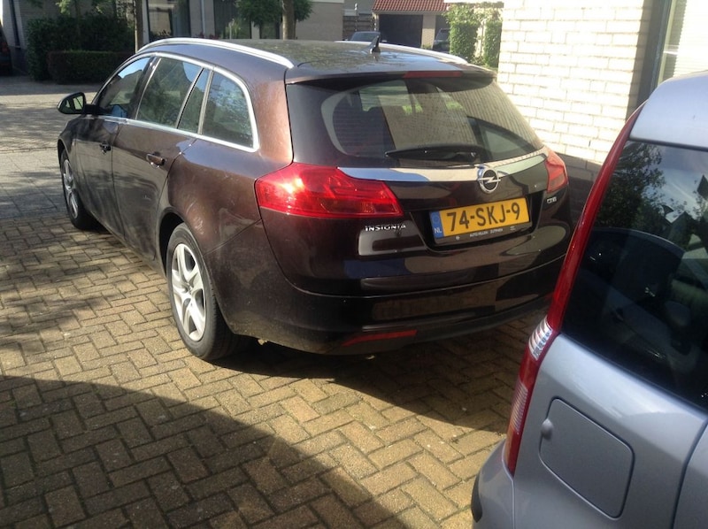 Opel Insignia Sports Tourer 2.0 CDTI 130pk EF S/S Bus. (2011)