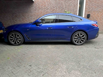 BMW i4 eDrive40 (2022)
