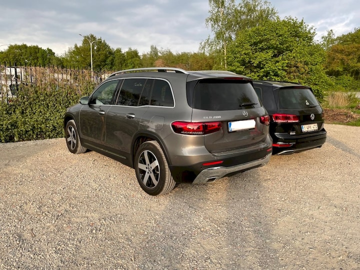 Mercedes-Benz GLB 200 Luxury Line (2022)
