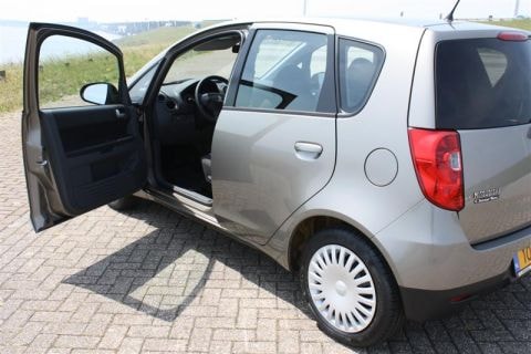 Mitsubishi Colt CZ5 1.1 ClearTec Edition One (2010)