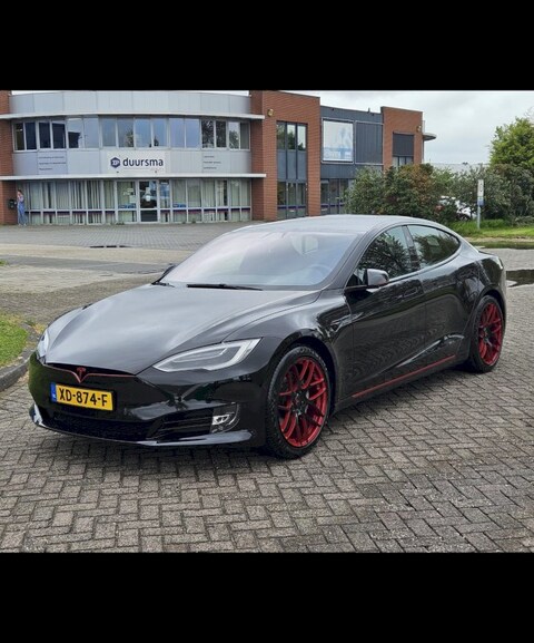 Tesla Model S 75D