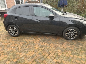 Mazda 2 SkyActiv-G 90 GT-M Line (2016)