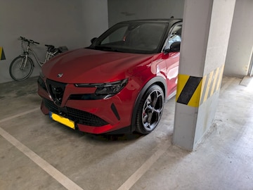 Alfa Romeo Junior Elettrica Veloce (2025)