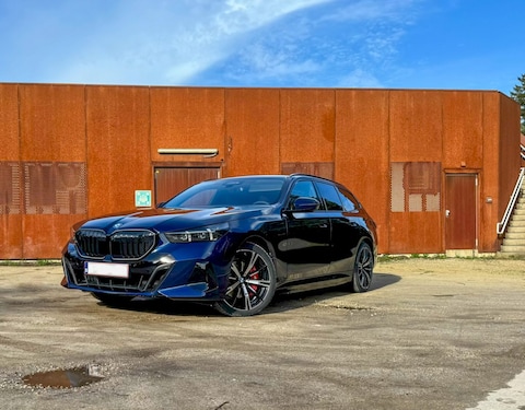 BMW i5 xDrive40 Touring (2026)