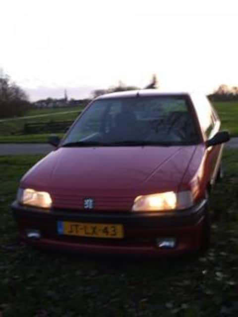 Peugeot 106 XS 1.6i (1995)