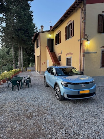 Ford Explorer EV Extended Range RWD Limited Edition (2024)
