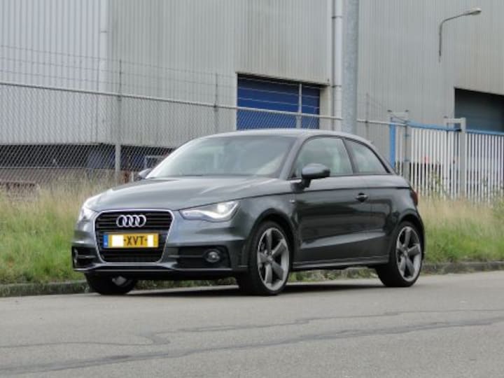 Audi A1 1.2 TFSI Pro Line S (2012)
