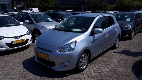 Mitsubishi Space Star 1.0 Bright