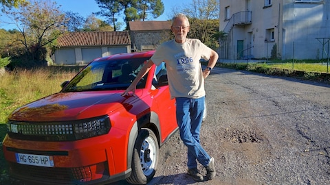 Fiat Grande Panda 44kWh Red (2025)