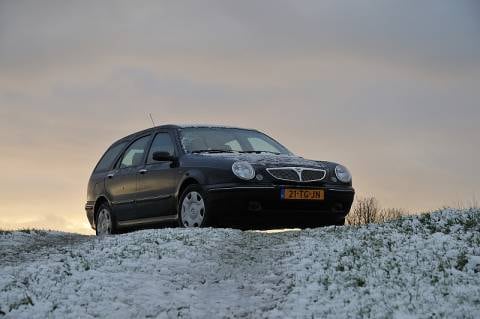 Lancia Lybra SW 1.9 JTD LS (2001)