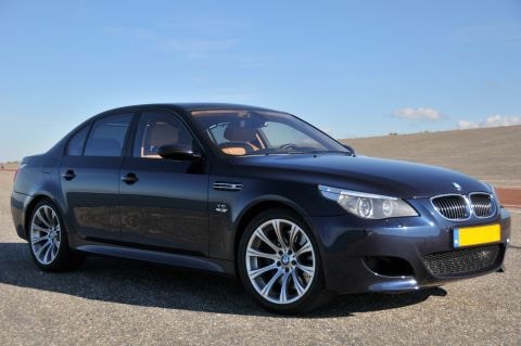 BMW M5 (2006)