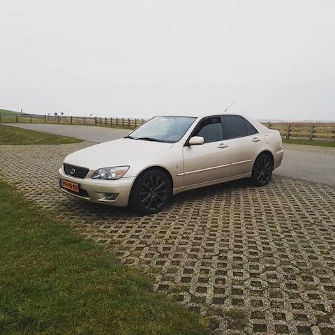 Lexus IS 200 Business