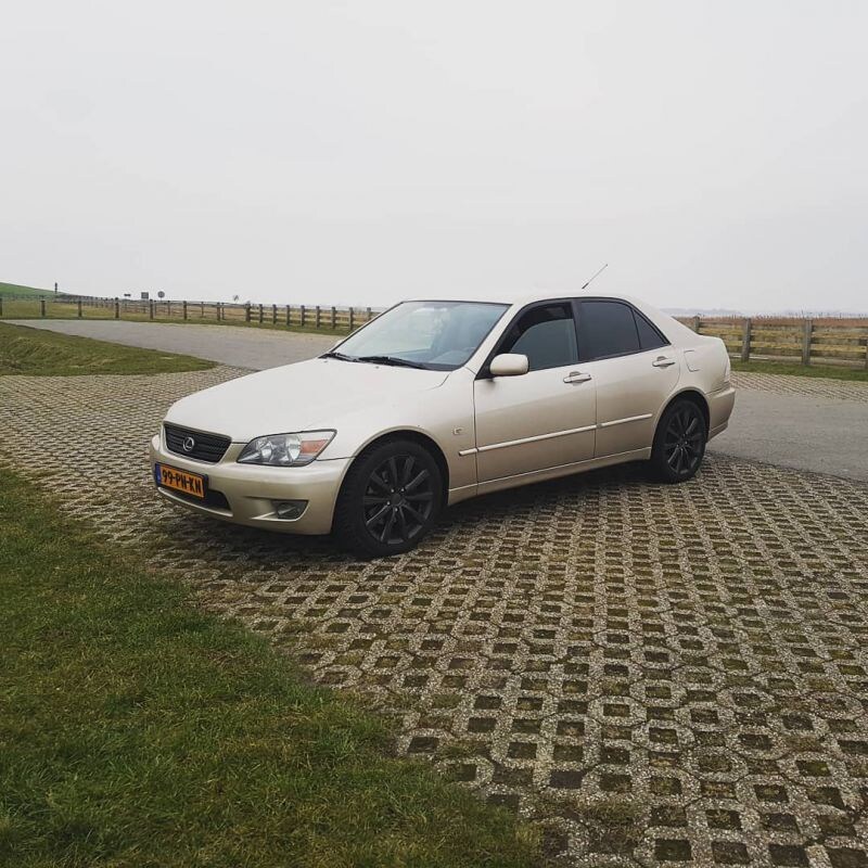 Lexus IS 200 Business (2004)