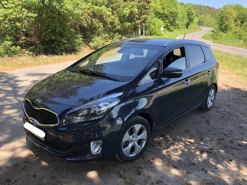 Kia Carens 1.6 GDI ExecutiveLine (2015)