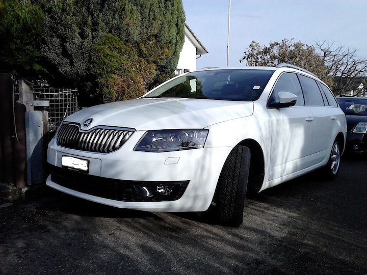 Skoda Octavia Combi 1.8 TSI Greentech Ambition (2015)