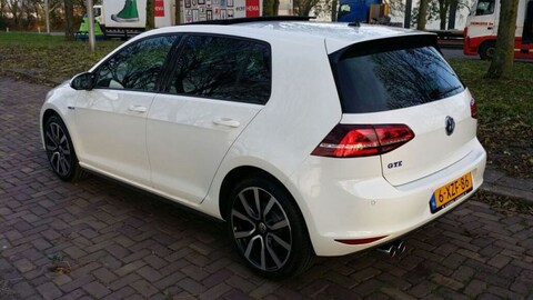 Volkswagen Golf 1.4 TSI GTE (2014)