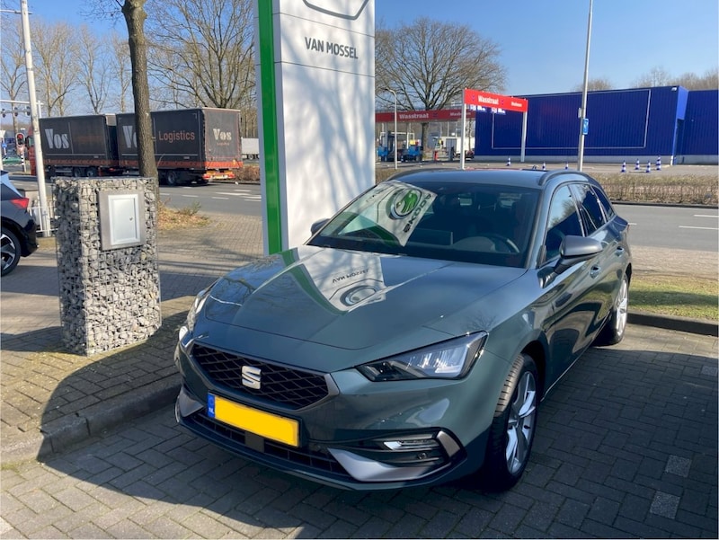 Seat Leon Sportstourer 1.5 TSI e-Hybrid FR First Edition (2025)