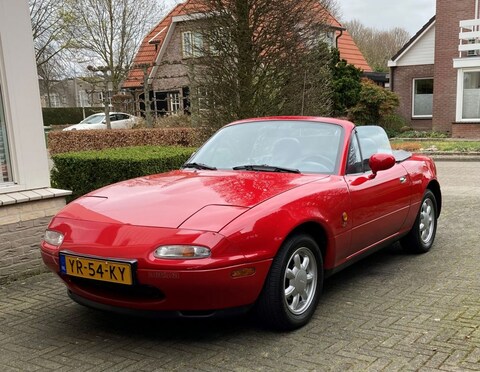 Mazda MX-5 1.6i