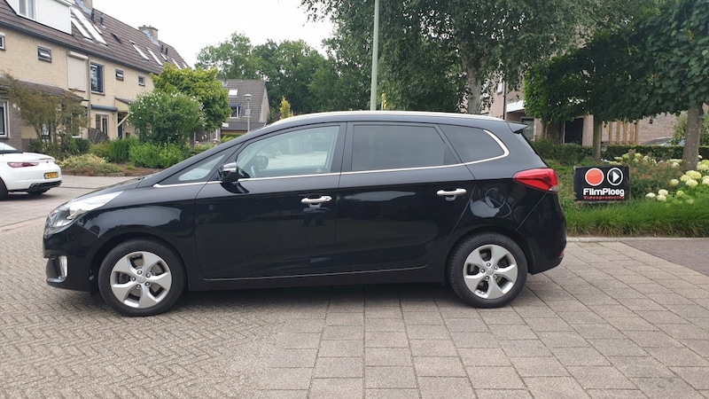 Kia Carens 1.6 GDI BusinessLine (2015)