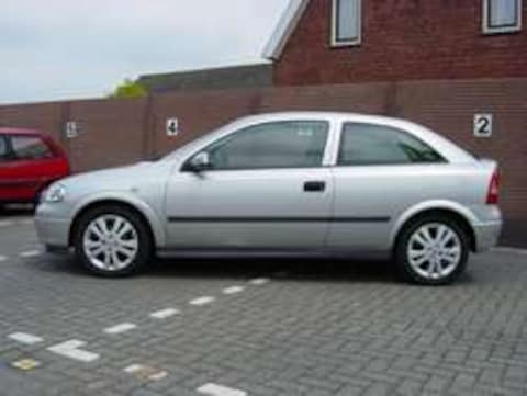 Opel Astra 1.6i-16V Sport (1999)