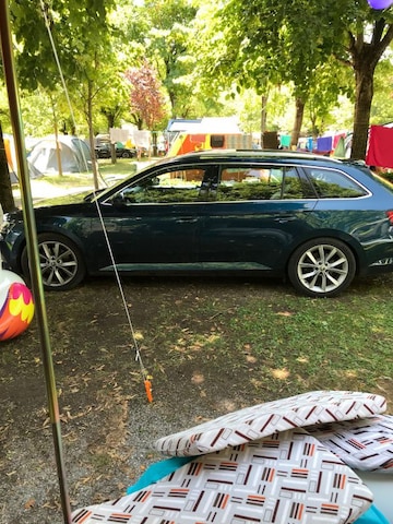 Skoda Superb Combi 1.6 TDI Greentech Style Business (2016)