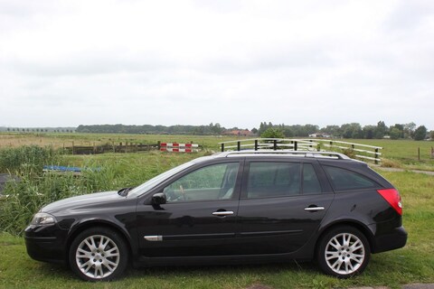 Renault Laguna Grand Tour 2.2 dCi 150 Initiale