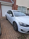 Volkswagen e-Golf (2017)